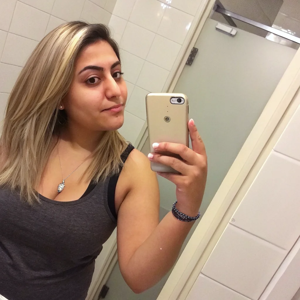 Photo 2 de Emy